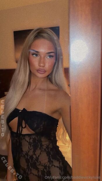 Full leaked Baddie vicky luxe private onlyfans photo