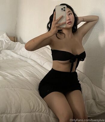 Full leaked Baesylvie private onlyfans photo