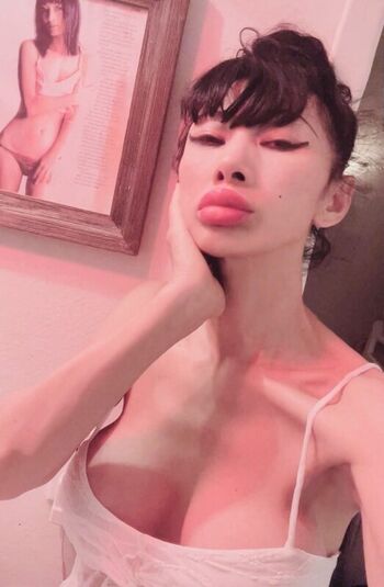 Bai Ling