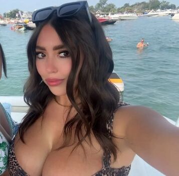 Full leaked Bailey mcavoy page private onlyfans photo