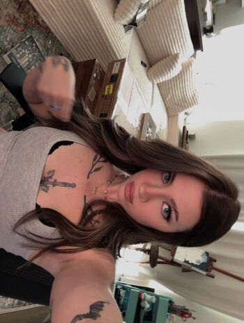 Full leaked Baileygoat private onlyfans photo