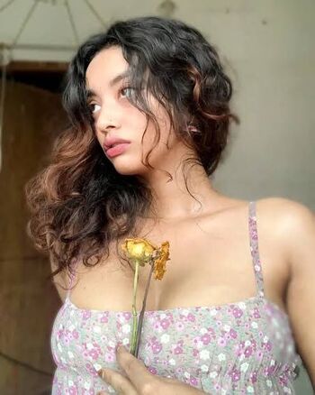 Full leaked Bangladeshi private onlyfans photo