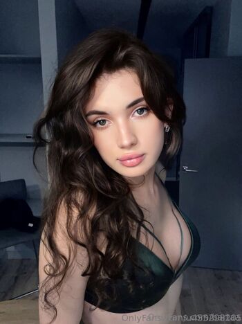 Full leaked Bartaa private onlyfans photo