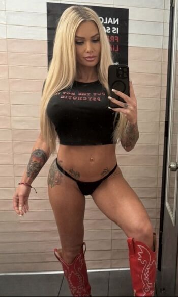 Full leaked Bartender elyse private onlyfans photo