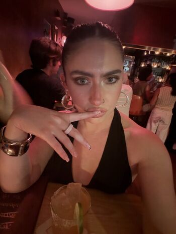 Full leaked Bb apes private onlyfans photo