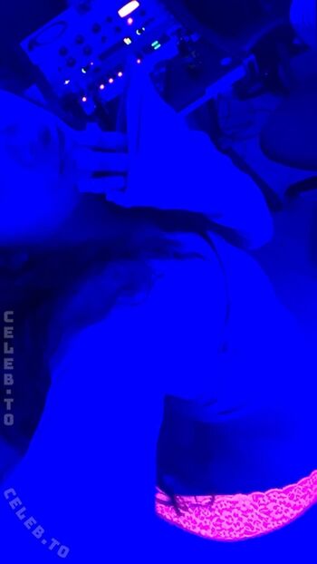 Full leaked Bb trickz private onlyfans photo