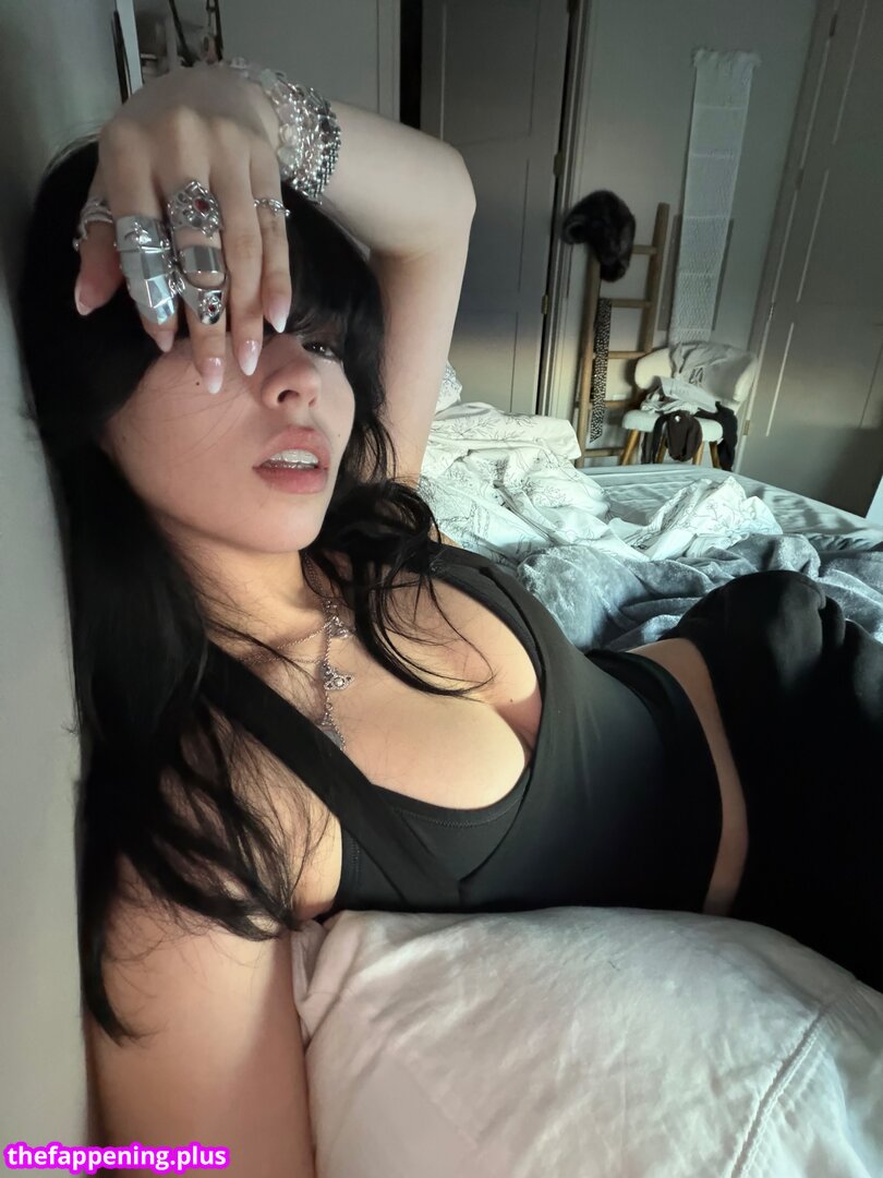 Bbaybeebirkin / domymommi / kaniiberry / kaniiberry - Photo OnlyFans Nu #171