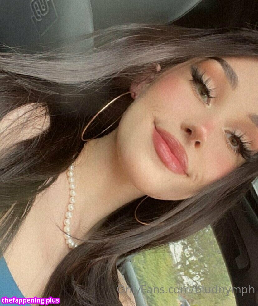 Bbblud / bludnymph Çıplak OnlyFans Fotoğrafı #17