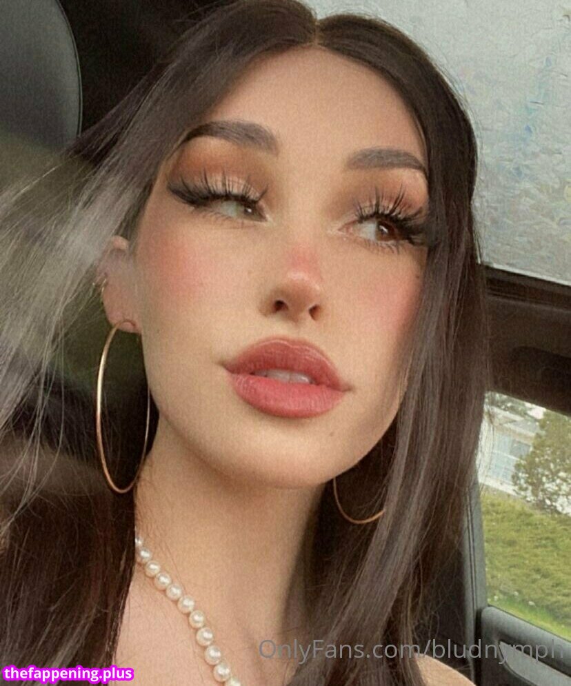 Bbblud / bludnymph Çıplak OnlyFans Fotoğrafı #19
