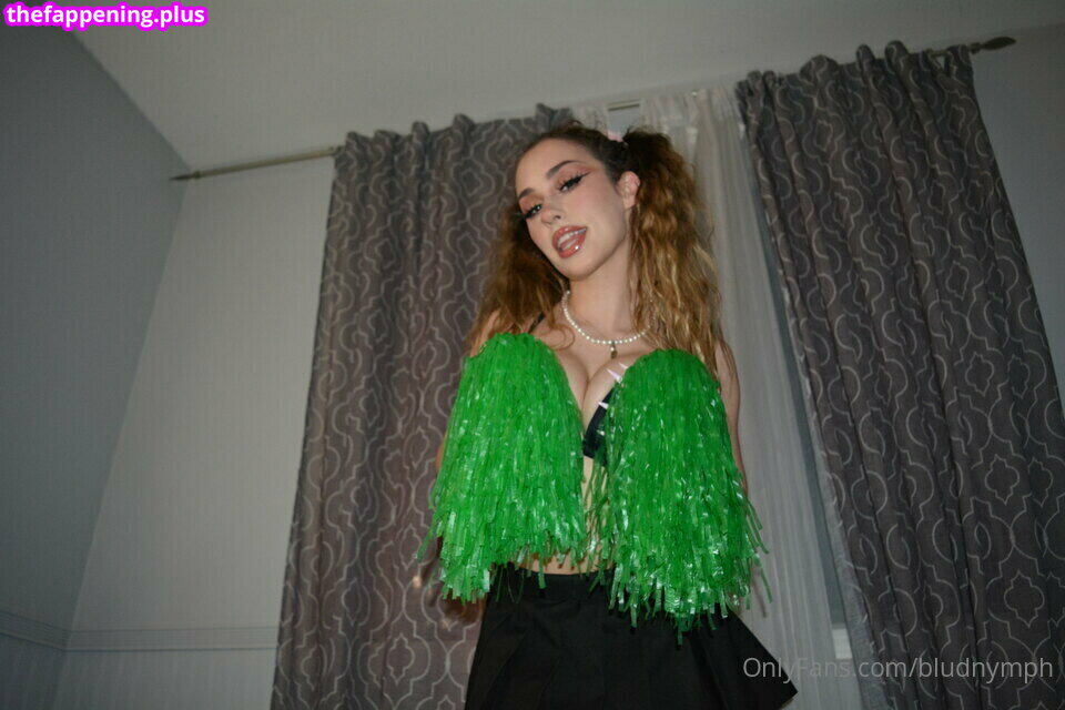 Bbblud / bludnymph Naken OnlyFans Foto #23