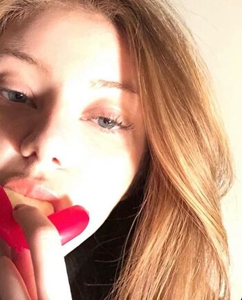 Full leaked Bbedeutungg private onlyfans photo