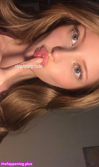 bbedeutungg / bbedeutungg... / bberenikes / https: Foto OnlyFans Nua #14