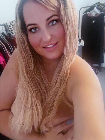 Full leaked Bbw fat or chubby models private onlyfans photo