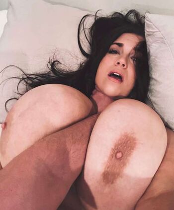 Full leaked Jean watts/ private onlyfans photo