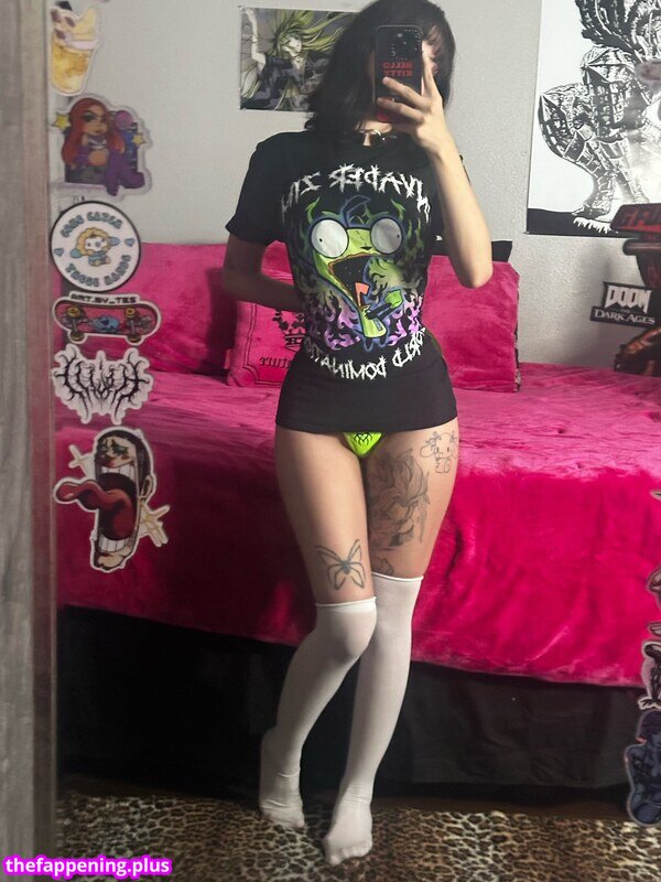 Bby.xandra / goth.girl.xandra / https: Фото оголеного OnlyFans #3