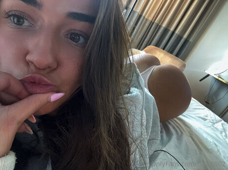 Full leaked Bbycorachis private onlyfans photo