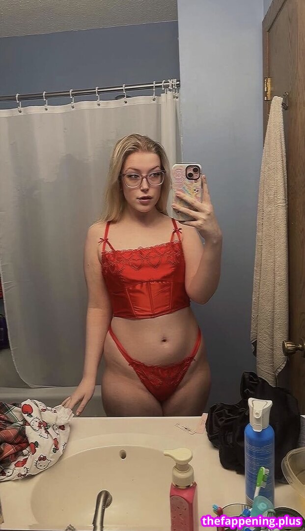 Jessica / babykitt3n / bbygkitten / bbygkittens Fotografie OnlyFans Dezbrăcată #2