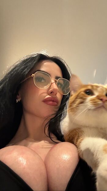 Full leaked Bbymaluz private onlyfans photo