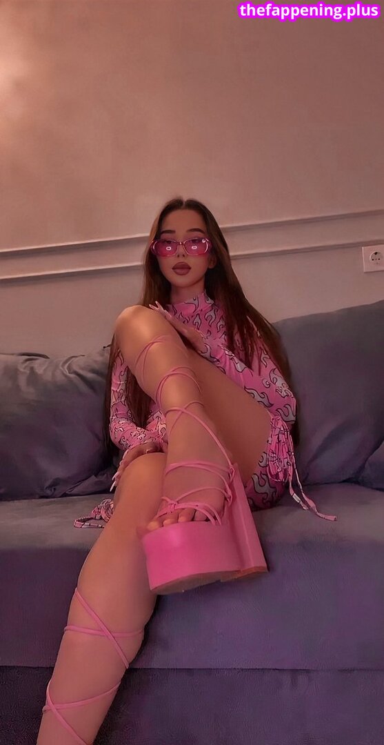 Bbynestle Nagie OnlyFans Zdjęcie #8