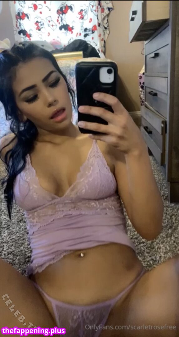 Bbyscar18 / https: / scarletrosefree Foto OnlyFans Nuda #2