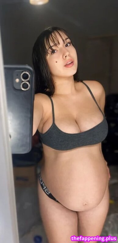 Triinivc / bbytrinita / https: Foto OnlyFans Nuda #18