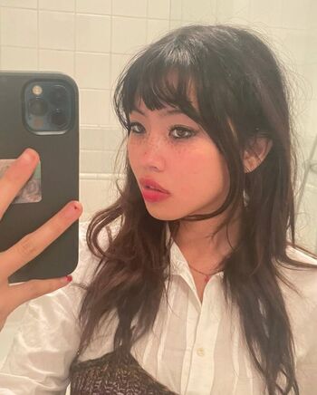 Full leaked Beabadoobee radvxz private onlyfans photo