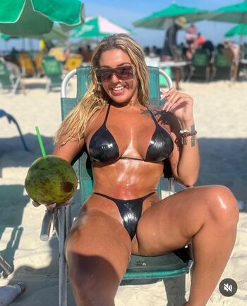 Full leaked Beauty carollima private onlyfans photo