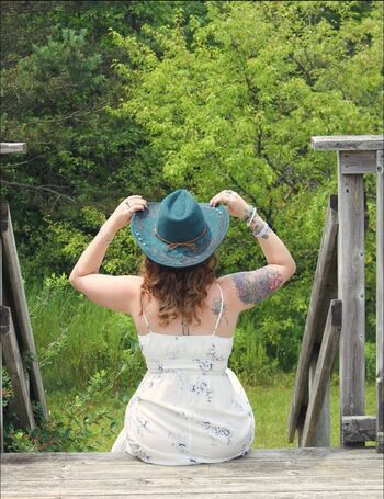 Full leaked Becca lugdon private onlyfans photo