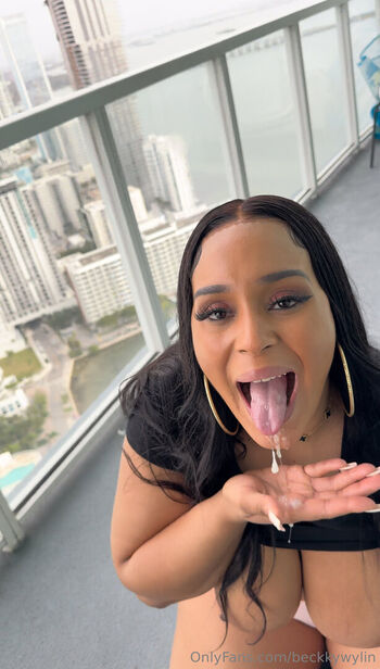 Full leaked Beckkywylin private onlyfans photo