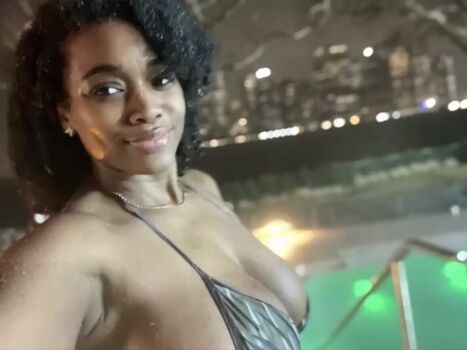 Full leaked Beckybrowngurl page private onlyfans photo