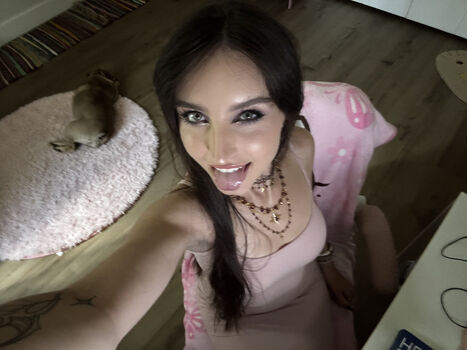 Full leaked Beebee asmr page private onlyfans photo