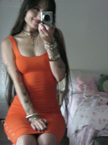 Full leaked Beebee page private onlyfans photo