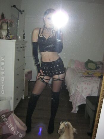 Full leaked Beebee page private onlyfans photo