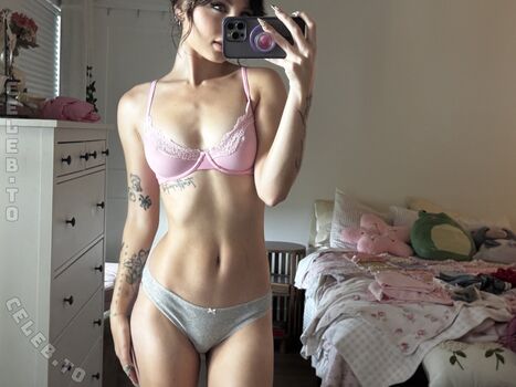 Full leaked Beebee private onlyfans photo