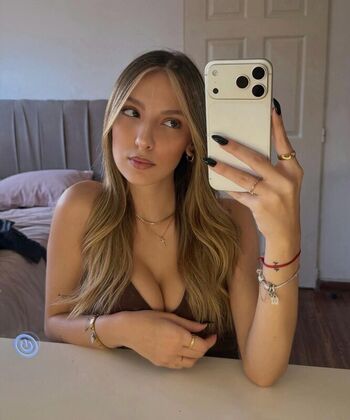 Full leaked Belen carunchio private onlyfans photo