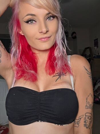 Full leaked Bella exotic private onlyfans photo