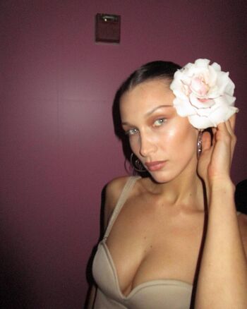 Full leaked Bella hadid  page private onlyfans photo
