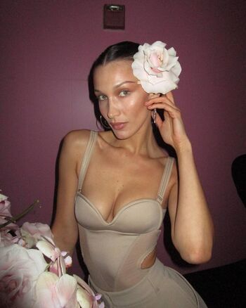 Full leaked Bella hadid  page private onlyfans photo