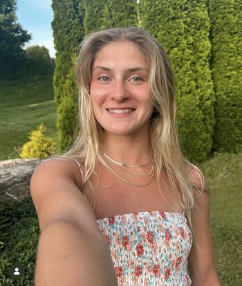 Full leaked Bella norris private onlyfans photo