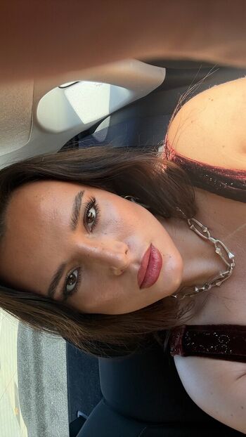 Full leaked Bella thorne  page private onlyfans photo