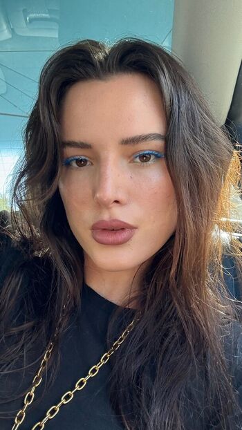 Full leaked Bella thorne  page private onlyfans photo