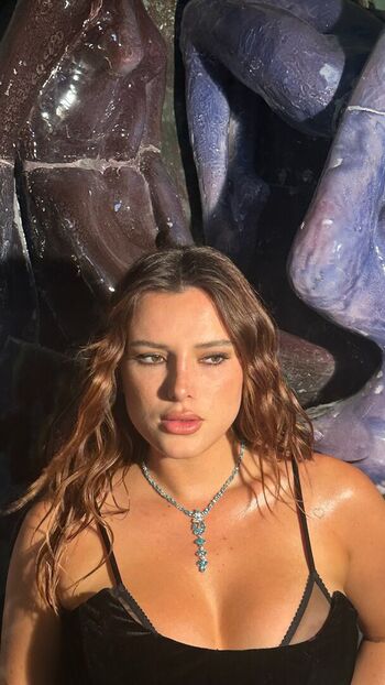 Bella Thorne