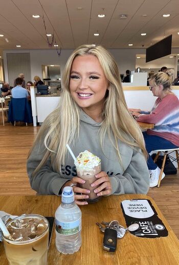 Bella Turner
