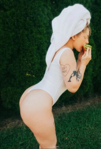 Full leaked Bellaviolence private onlyfans photo