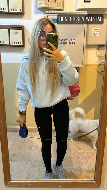 Full leaked Benvivien page private onlyfans photo