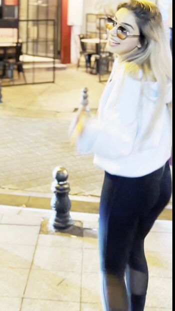 Full leaked Benvivien private onlyfans photo