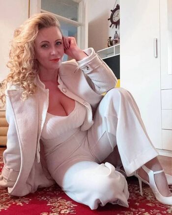 Full leaked Berina fati page private onlyfans photo