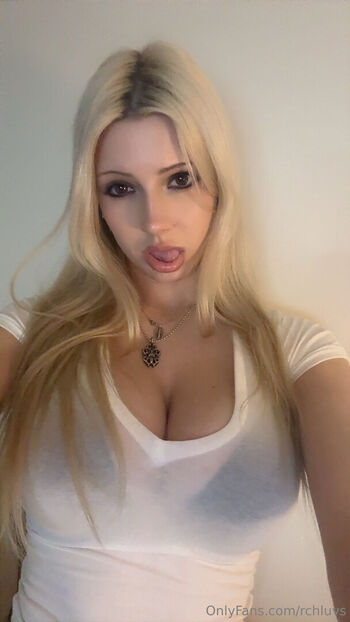 BestBlondiiecb