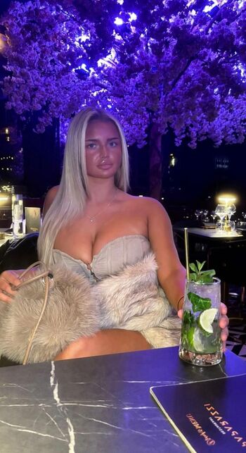 Full leaked Beth gould private onlyfans photo