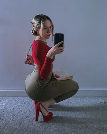 Full leaked Bethfit  page private onlyfans photo